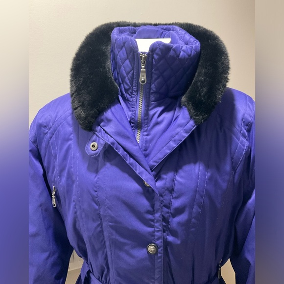 Ski jacket extraordinaire! - Picture 3 of 9